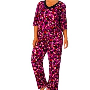 Women's two-piece sleepwear